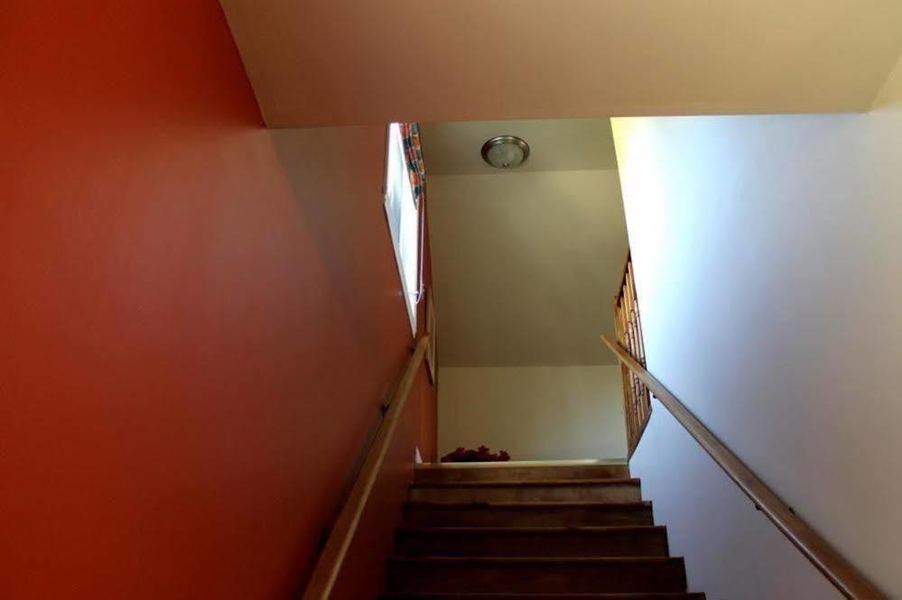 Mackenzie House B&B by Elevate Rooms Port Hawkesbury Exterior foto